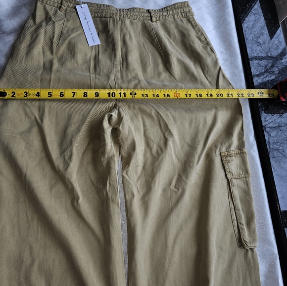 YFB Young Fabulous Broke womens Klem Cargo Pants Willow Sz M - Picture 3 of 10
